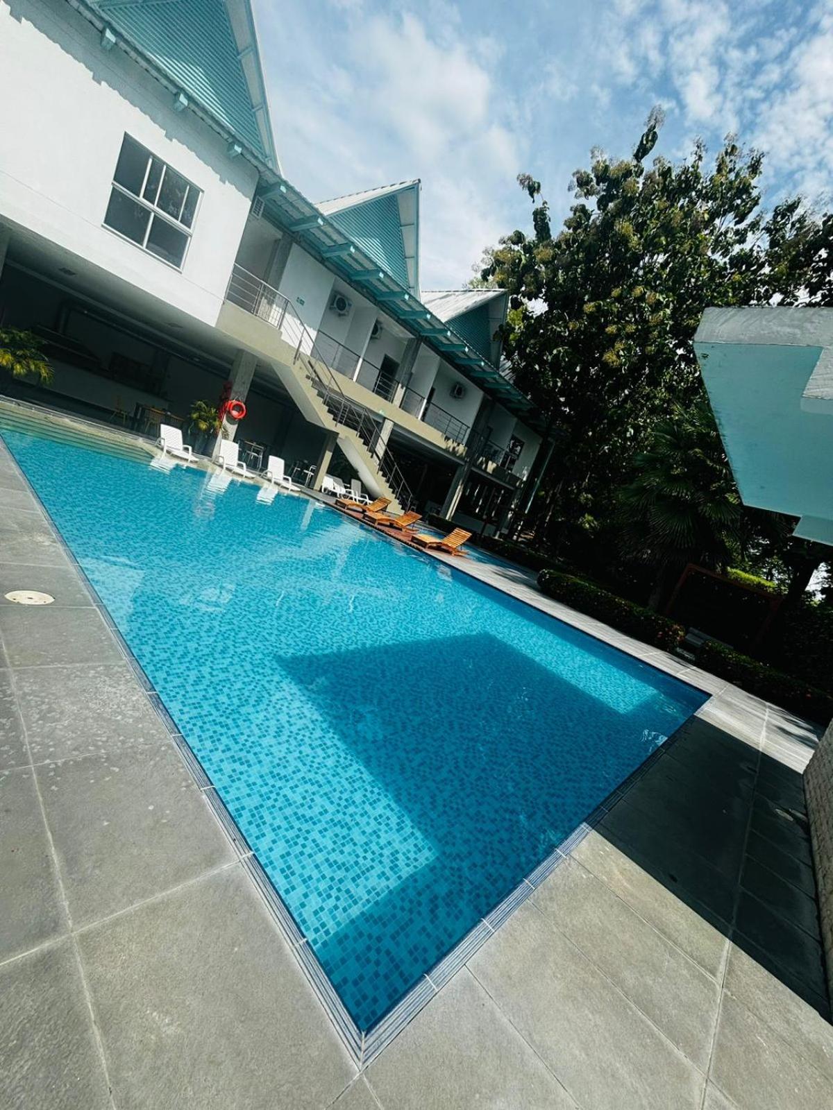 Hotel Puerto Triunfo Doradal 외부 사진